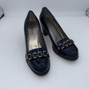 Bandolino Navy Patent Leather Heels